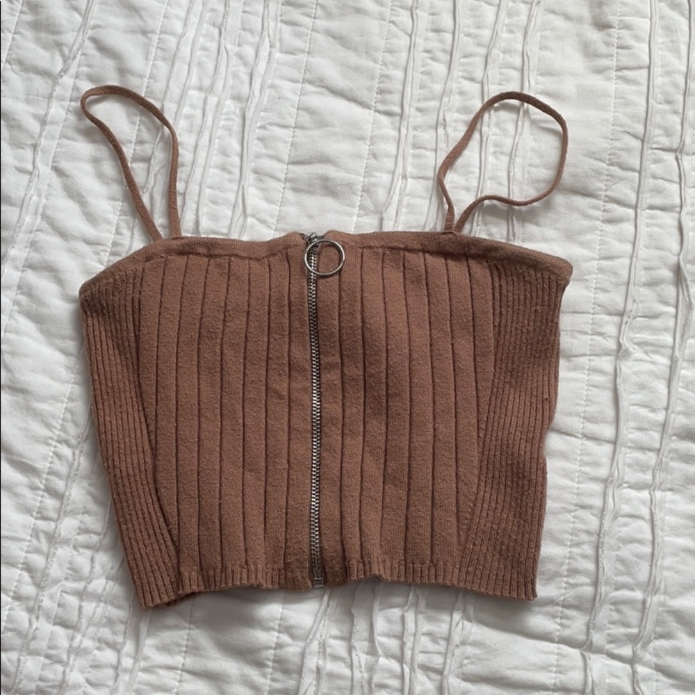 tank top with zip detail